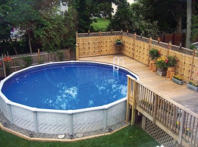 pool deck high fence.jpg